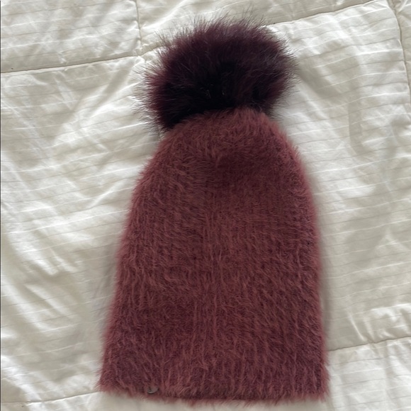 Burgundy Knit Beanie with Pom Pom - Picture 5 of 5